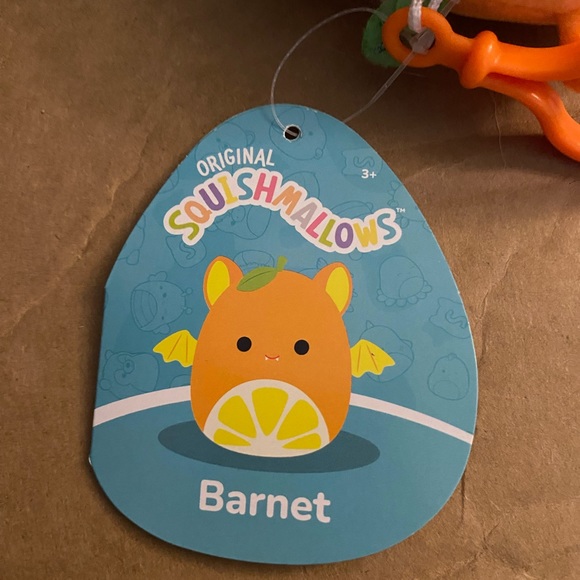 NWT Barnet the fruit bat clip Squishmallow - Picture 4 of 5